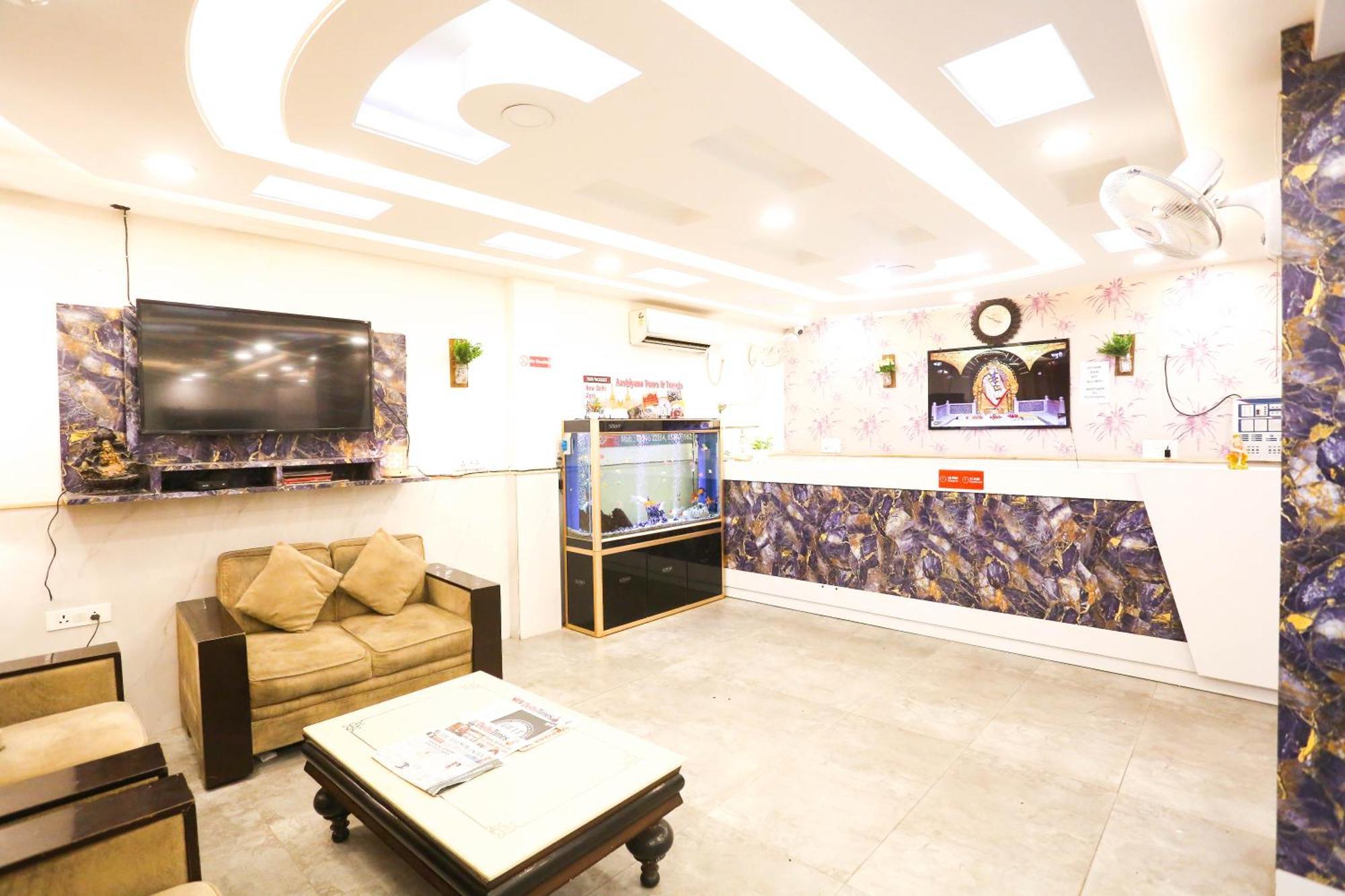 Hotel Aashiyana Új-Delhi Kültér fotó
